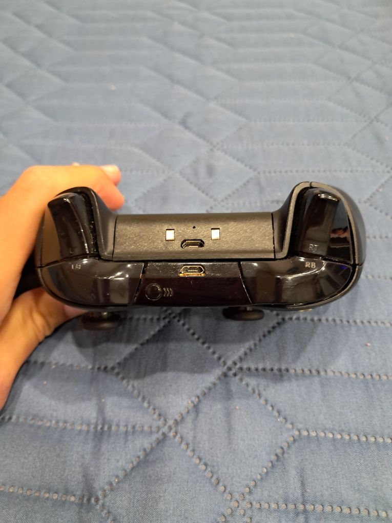 Xbox One контролер