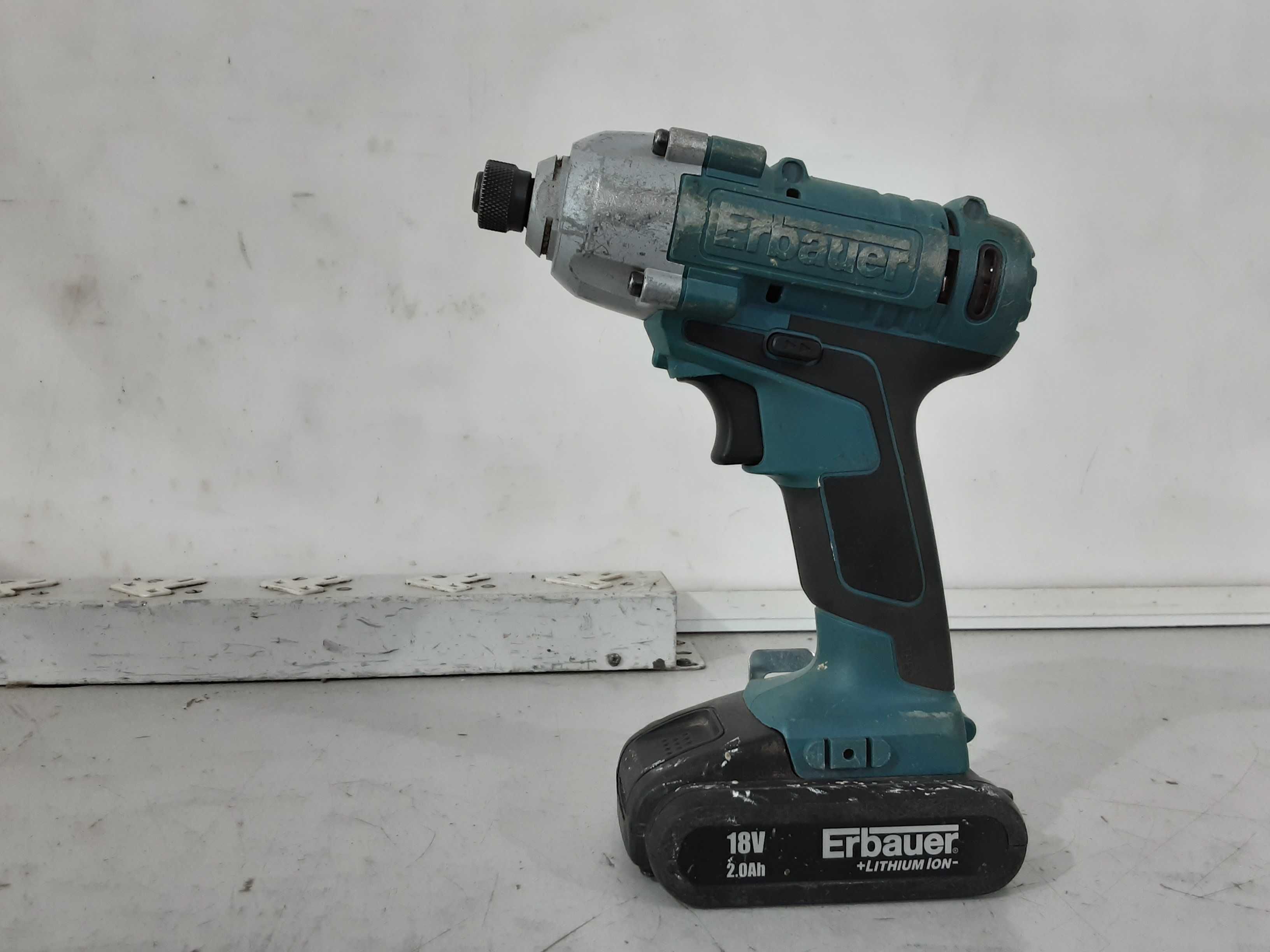 Винтоверт и импактор - Erbauer 18 V li ion