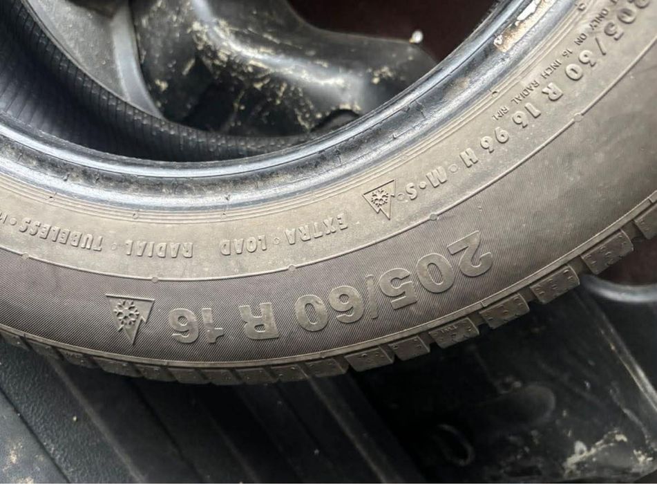 Зимни гуми 205/60/16