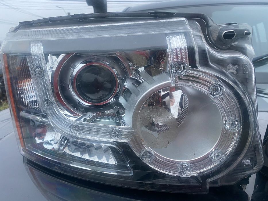 Dezmembrez Land Rover Discovery 3 2,7 diesel 2007