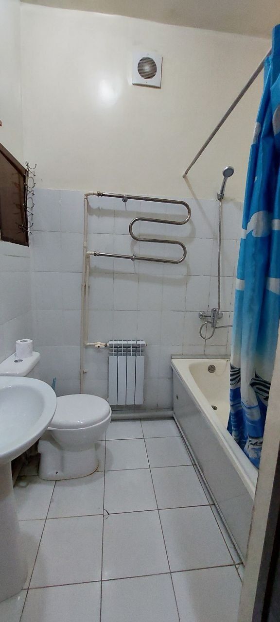 Srochna 2 Xona Navastroyka Ijaraga Topshiriladi. Faqat Oilaga