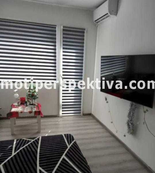 Продава се Тристаен апартамент в Пловдив, Христо Смирненски - 76 кв.м за 2014 €/кв.м - Снимка #4