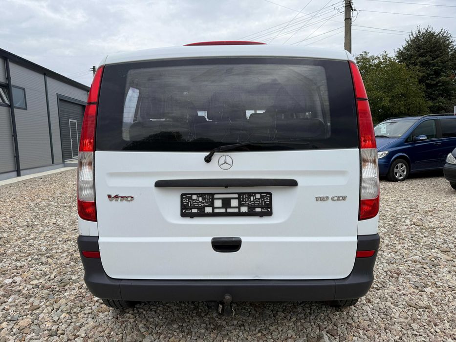 Mercedes vito 9 locuri 2011