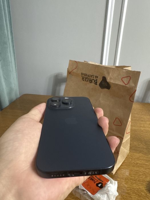 Iphone 15 pro 256 gb