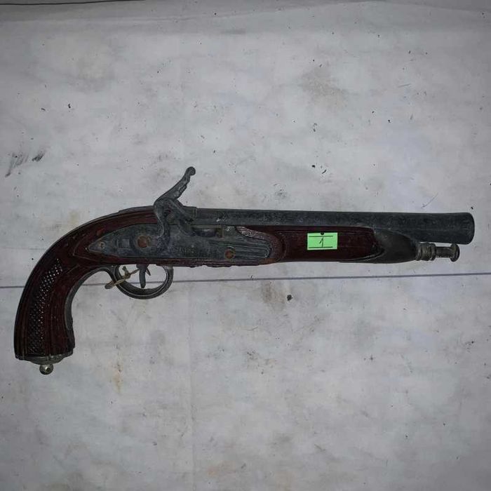 Pistol de panoplie cu cocos