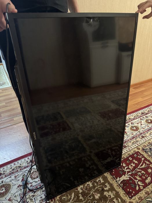 Сломанный Sony оригинальный, на запчасти