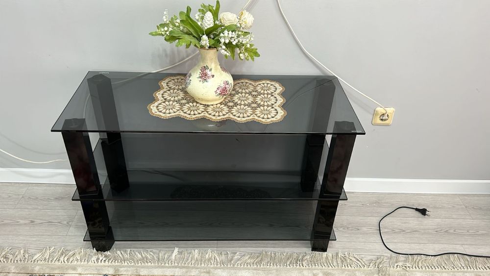 Журнальный столик/подставка под телевизор 10000 тенге