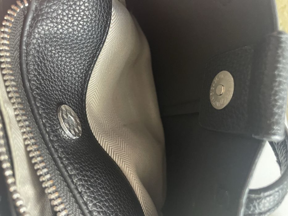 Продам сумку новую в отличном состоянии