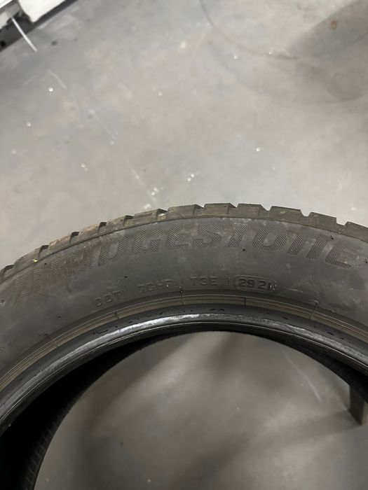 Anvelope 205 55 17 Bridgestone in stare foarte buna, dot 2021