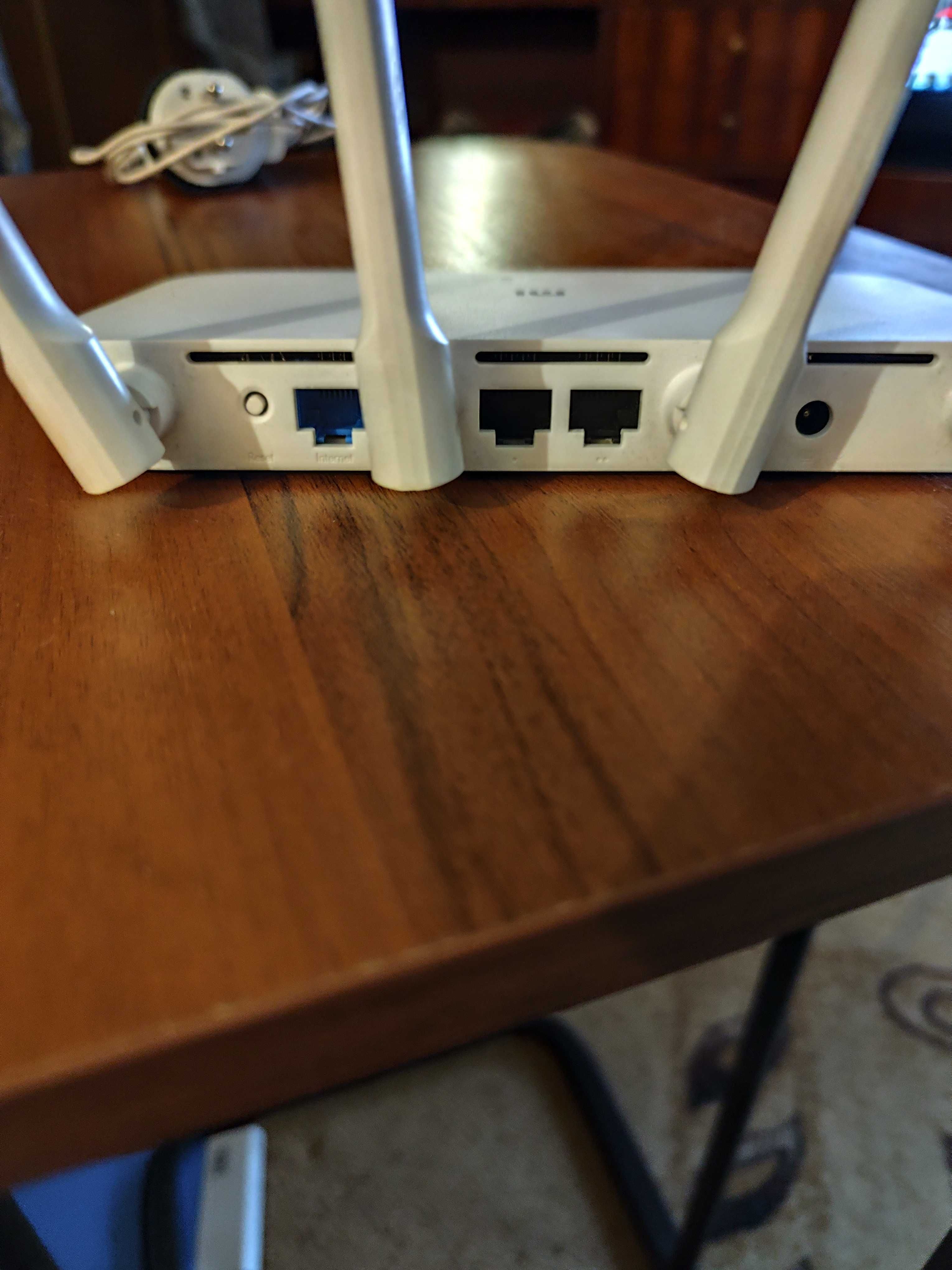 Wi-Fi Роутер Xiaomi Mi Router 4A Gigabit Edition