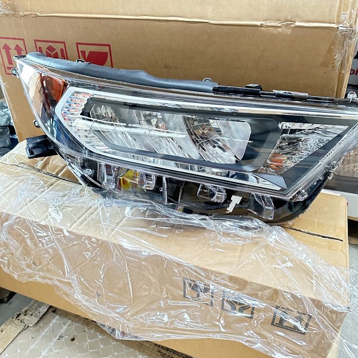 Фар led Toyota RAV4 farove RAV4 2019- ляв