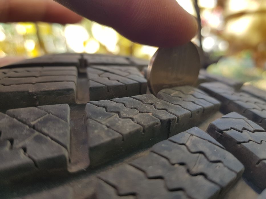 Vand 4 anvelope iarna ca noi Hankook icept RS3 215/65/16