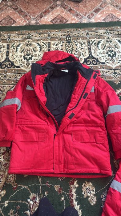 Срочно Продам спец одежду