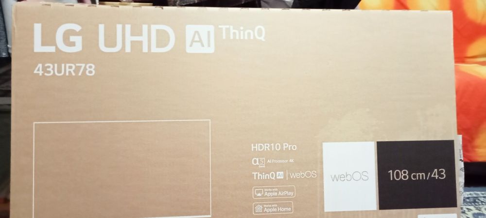 Smart TV LG nou in ambalajul original