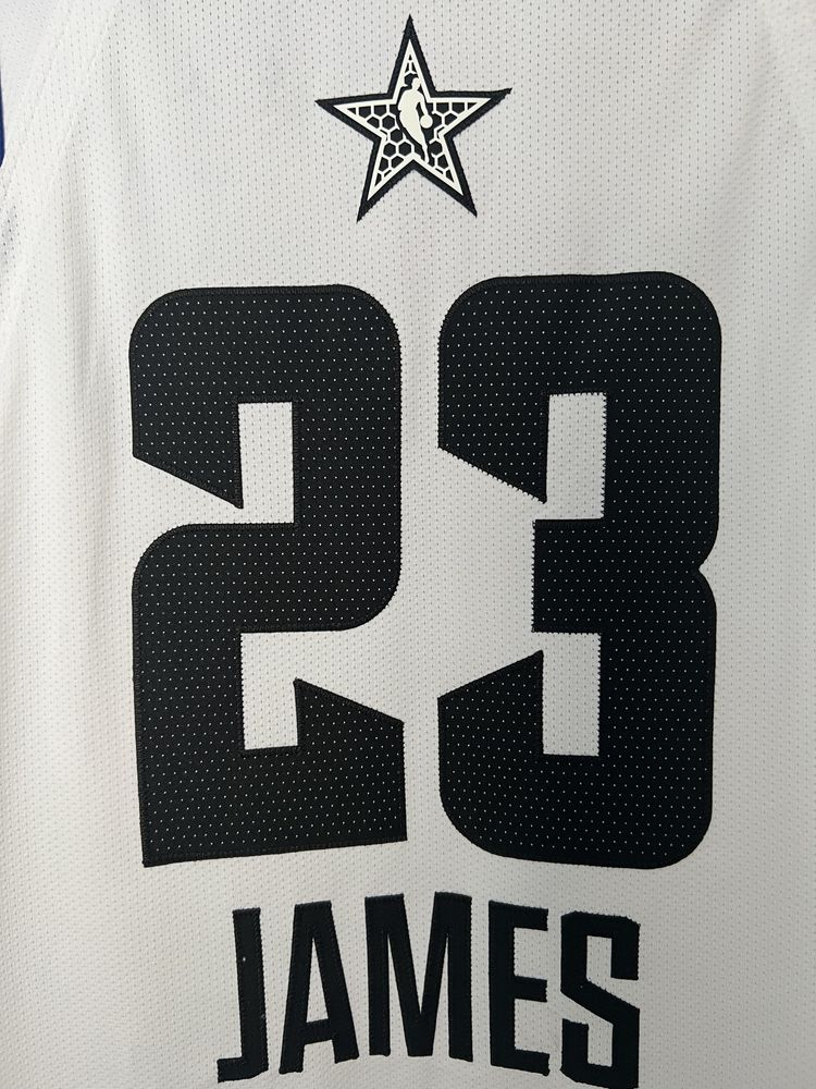 Баскетбольная Майка LeBron James White #23 Authentic All Star 2019