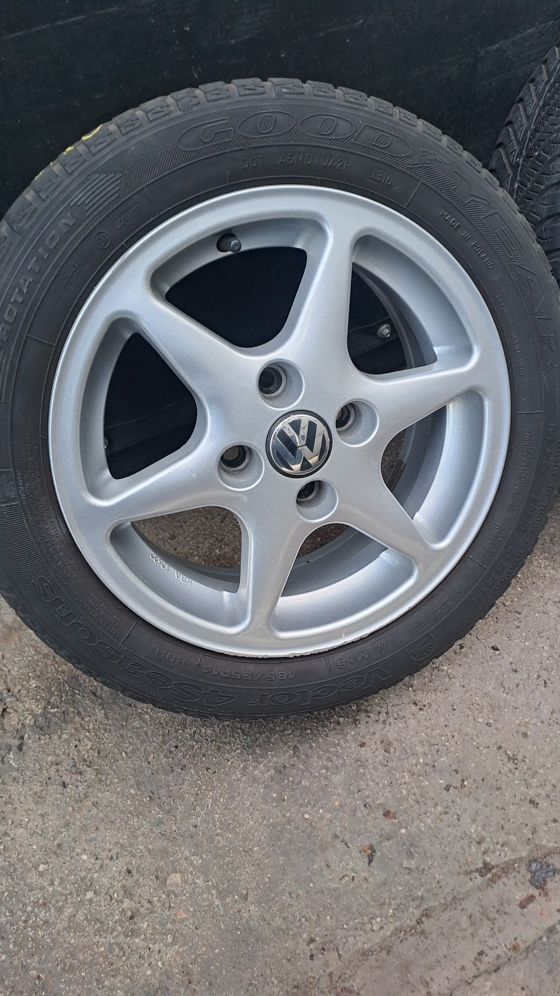 14" 4Х100мм VW, 4X100 Фолксваген джанти с гуми подарък!