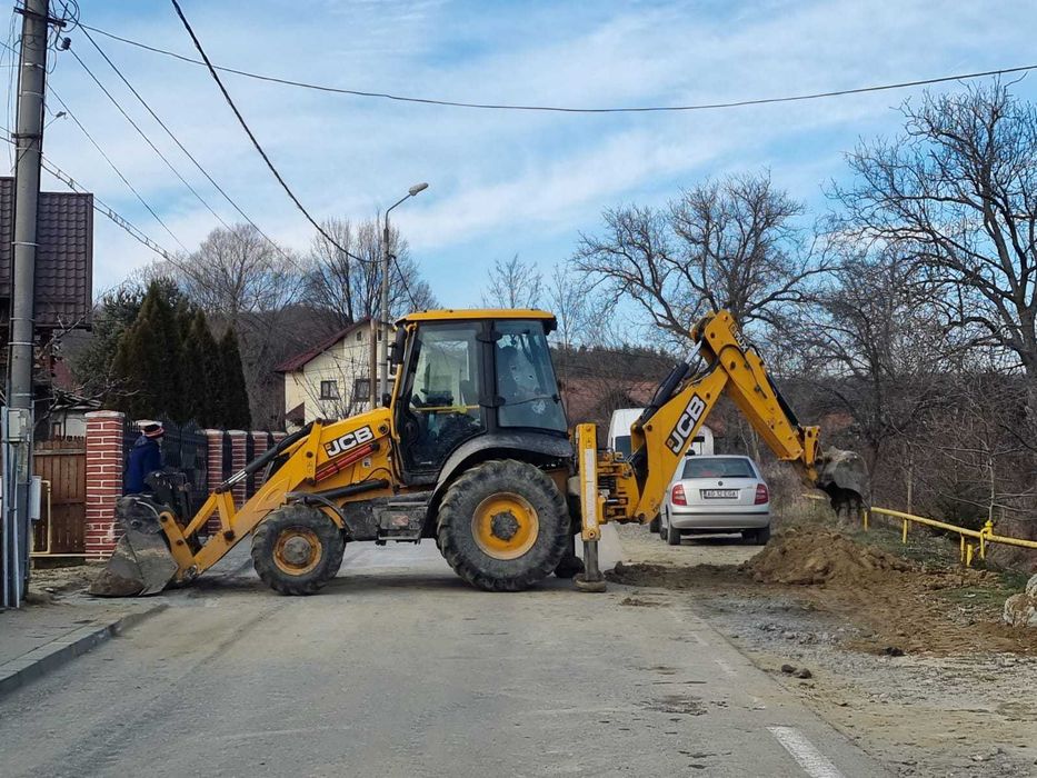 Buldoexcavator JCB 3CX  2020