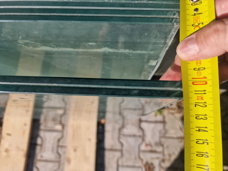 Темперирани стъкла 16 мм. бели