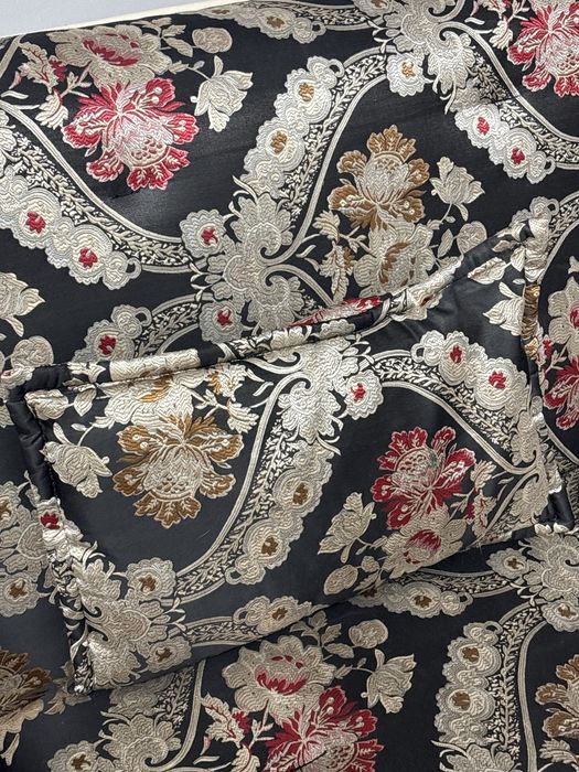 Диван и два кресла в идеальном состоянии!