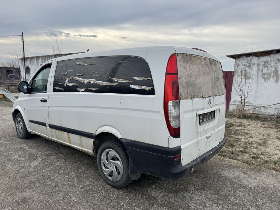 Dezmembrez Mercedes Vito w639