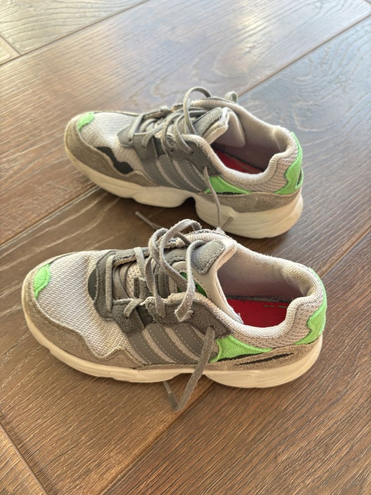 30 —номер Adidas