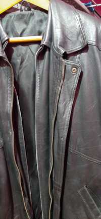 Куртка мужская кожанная размер XL черная в хорошем состоянии