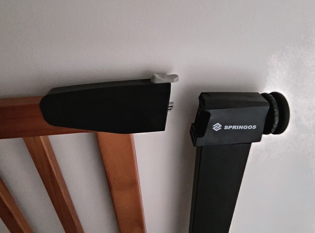 Poartă siguranță copii Springos 75-97 cm