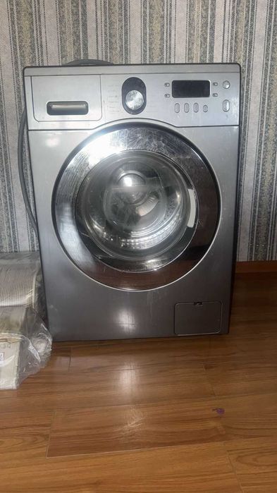 Продам стиральную машину