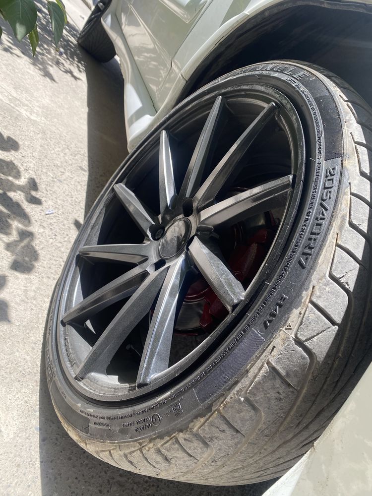 Vossen с шинами 17 размер