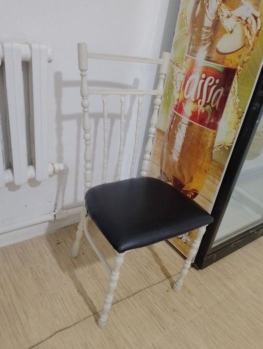 Продам стулья в хорошем состоянии