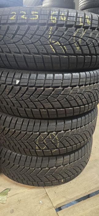 225 60 18 / 225/60R18 Goodyear, set 4 buc