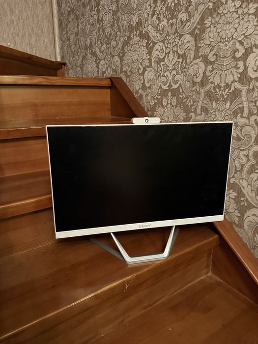 МОНОБЛОК офисный продам или обменяю