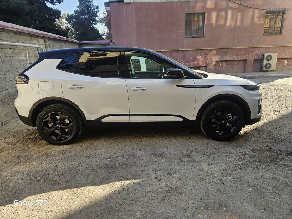 Enovate me 5 sotiladi