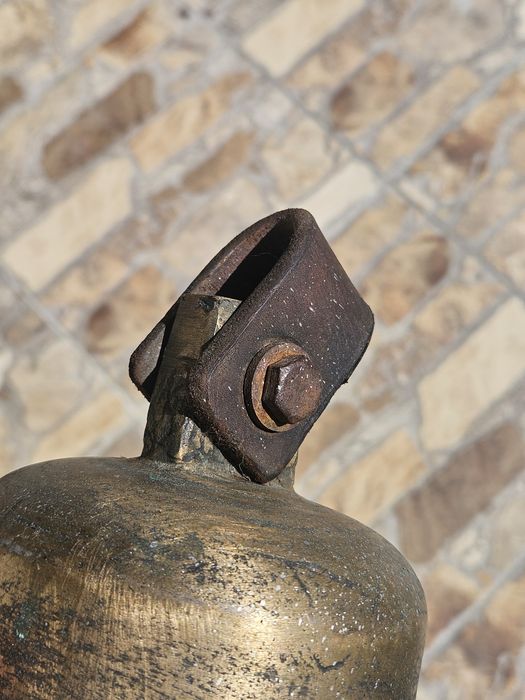 Clopot vechi de colecție