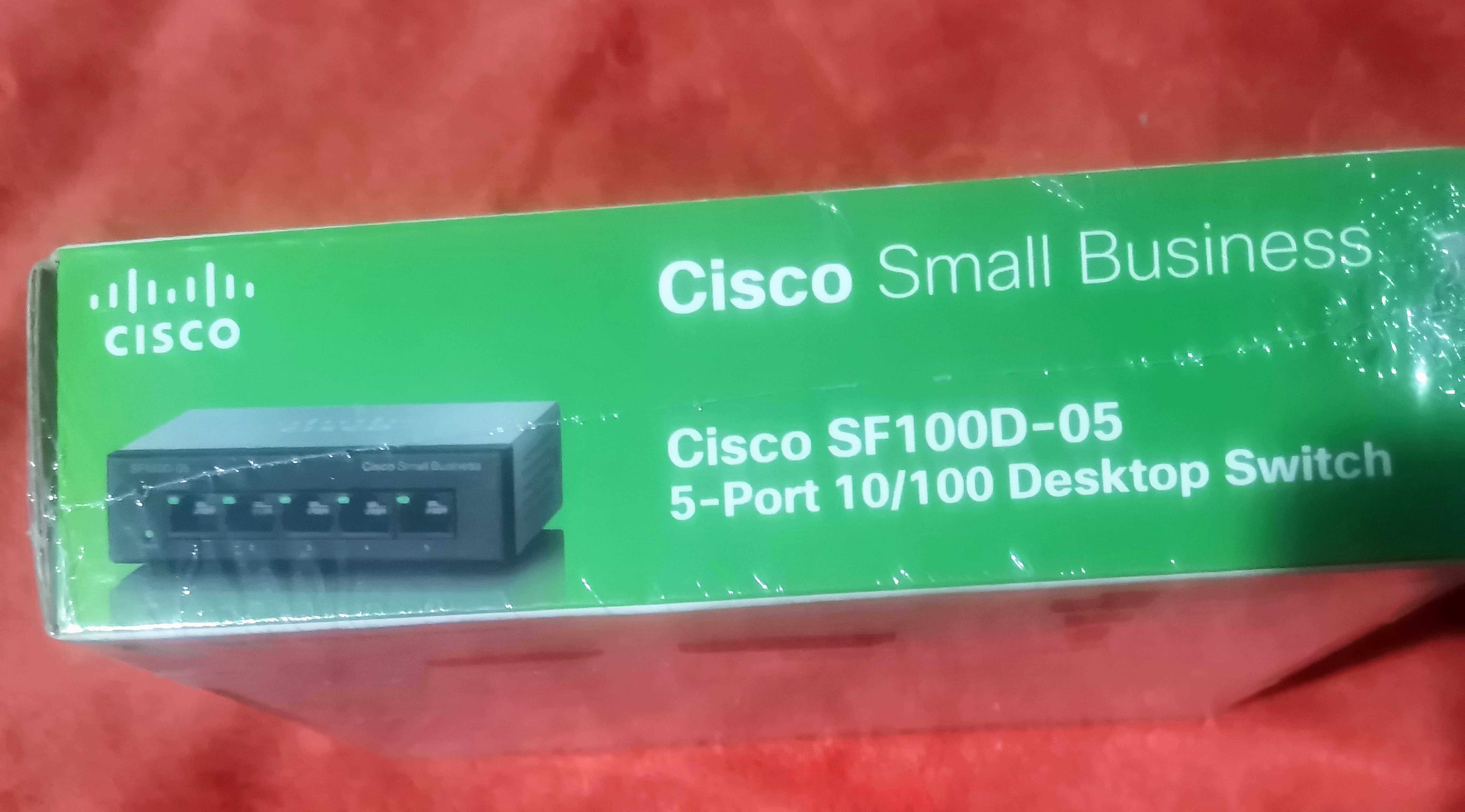 Суич Cisco SF100D-05