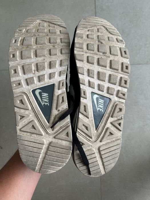 Nike Air Max, marime 45, stare foarte buna