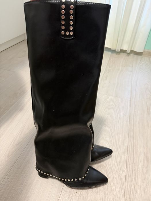 Дамски ботуши ня ток