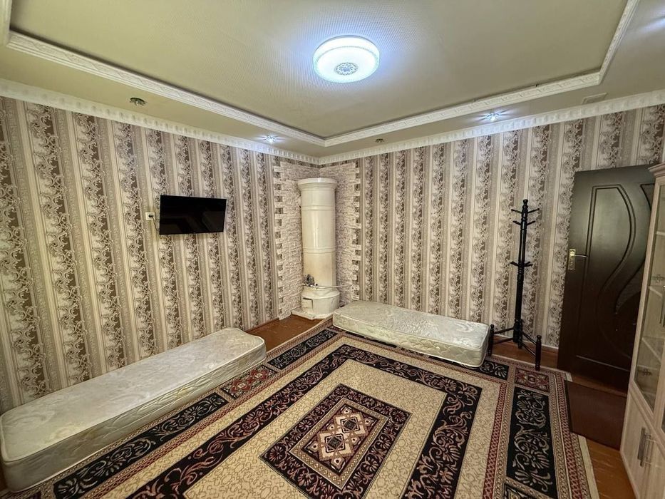 Yunusobod Bodomzor 1 xona Xamma sharoiti bor 2 etaj