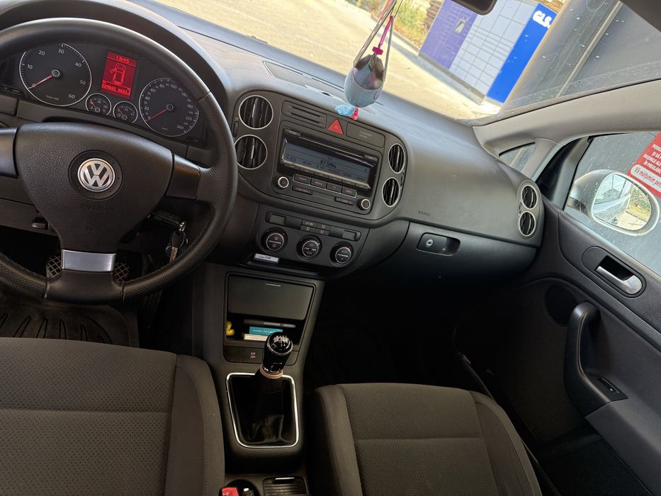 Volkswagen Golf Plus – 2009 – 1.9 TDI Diesel , înmatriculat .