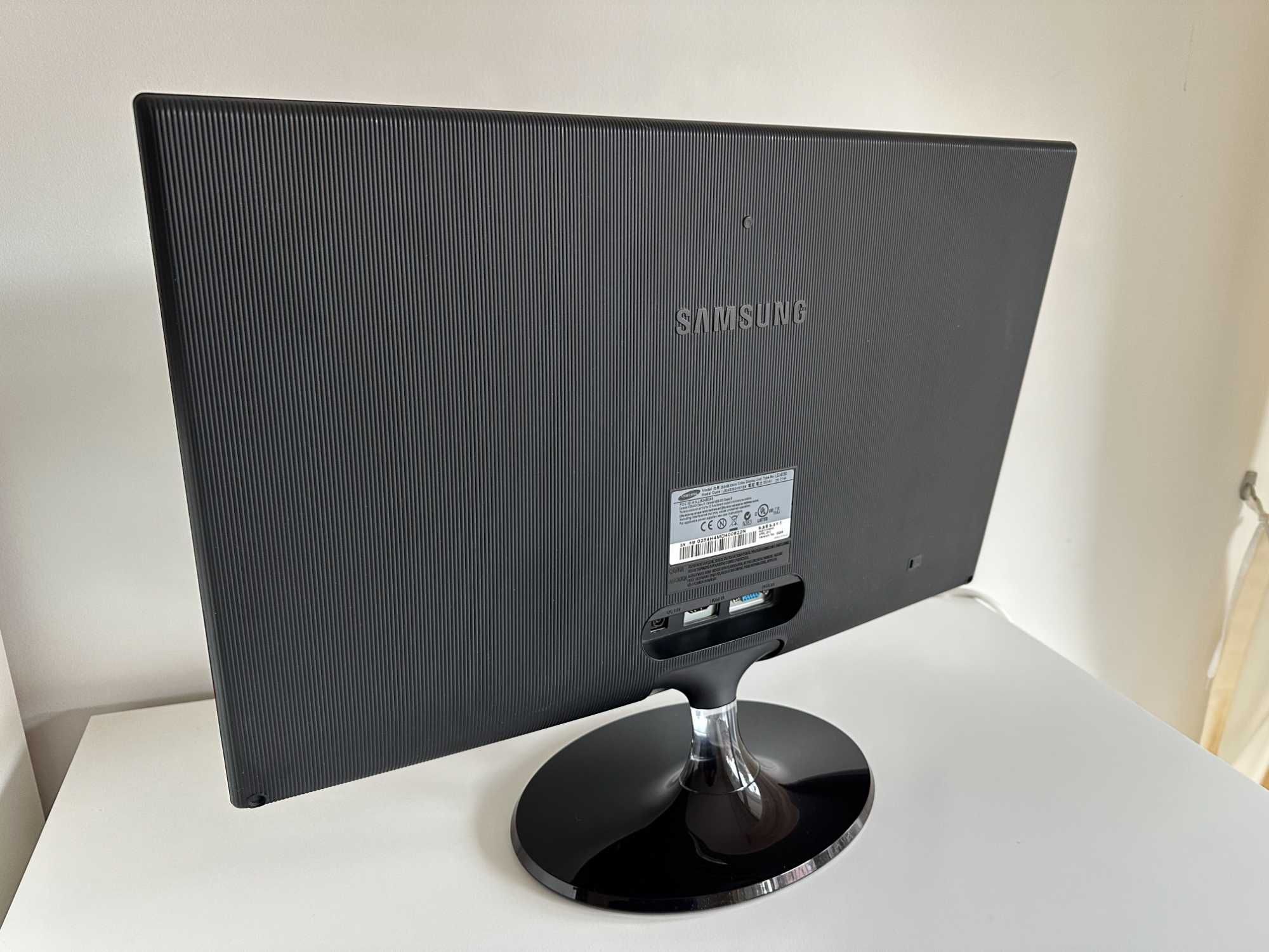 Монитор Samsung S24B350HS