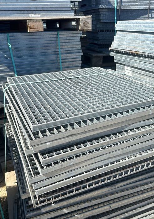 Gratare zincate galvanizate