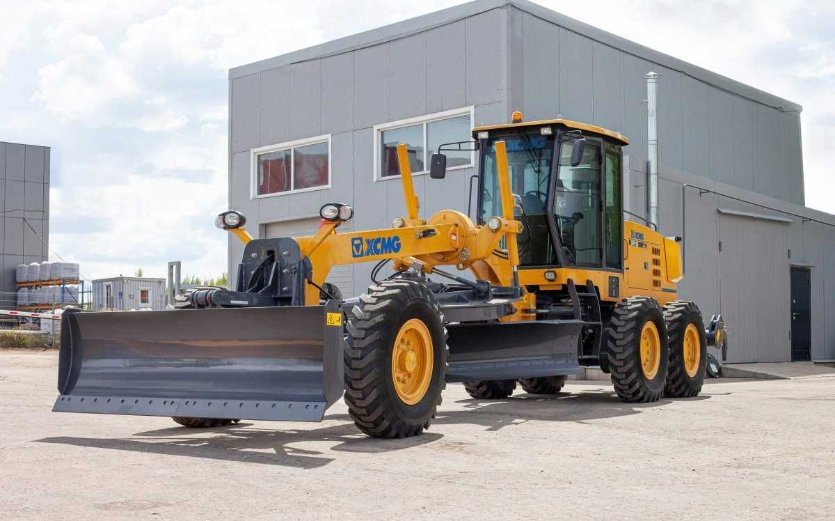 Грейдер XCMG GR165 в Ташкенте перевозка на трале