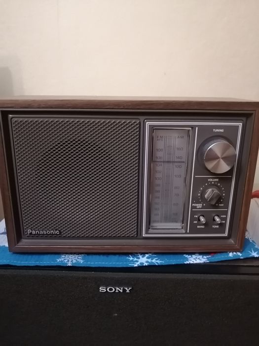 Приёмник Panasonic