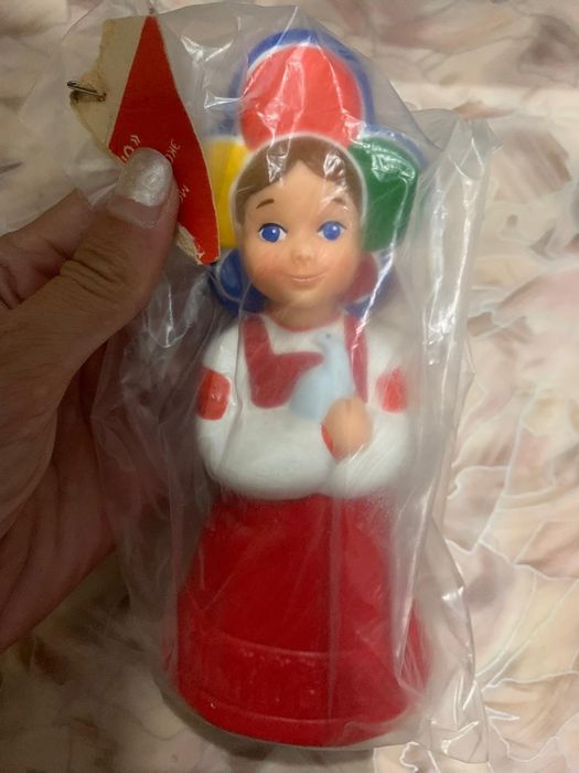 Коллекционная Катюша. Фестиваль молодёжи 1985г. Новая в упаковке.