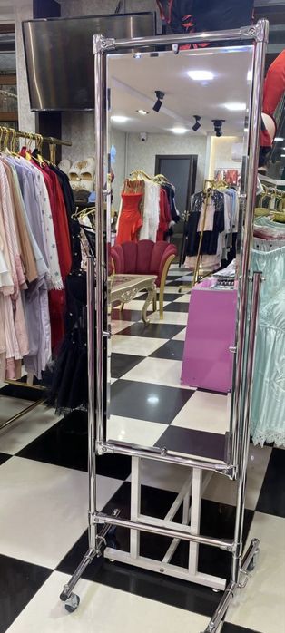 Ойна сотилади йахши холатда 2 та бор