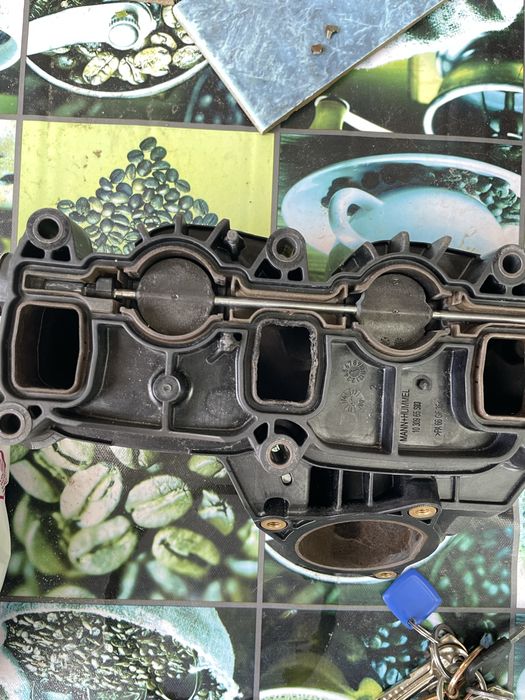 Galerie Admisie cu clapete CBAB 03L129711AG