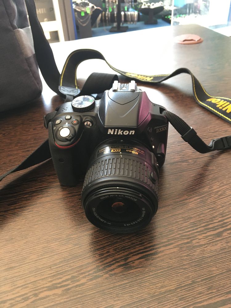 Nikon D3300 пълен комрлплект