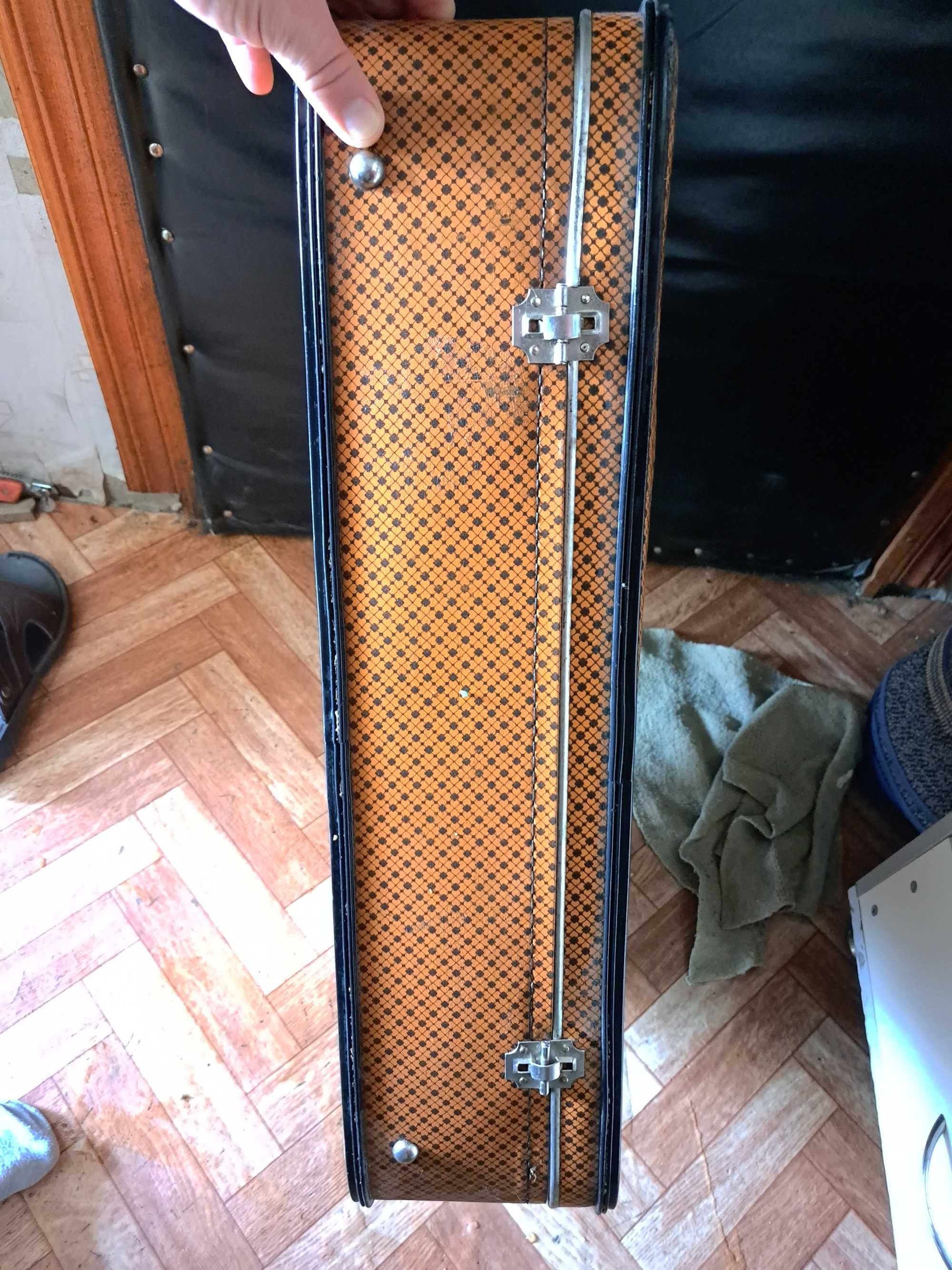 Чемоданы  из СССР .