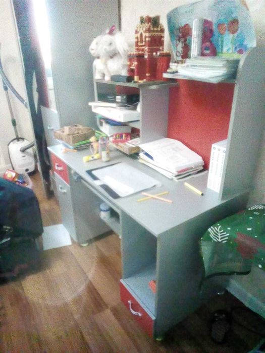 Продам спальный гарнитур для мальчика