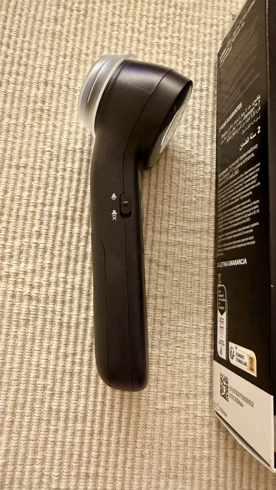 Термометър Braun електрически, безконтактен